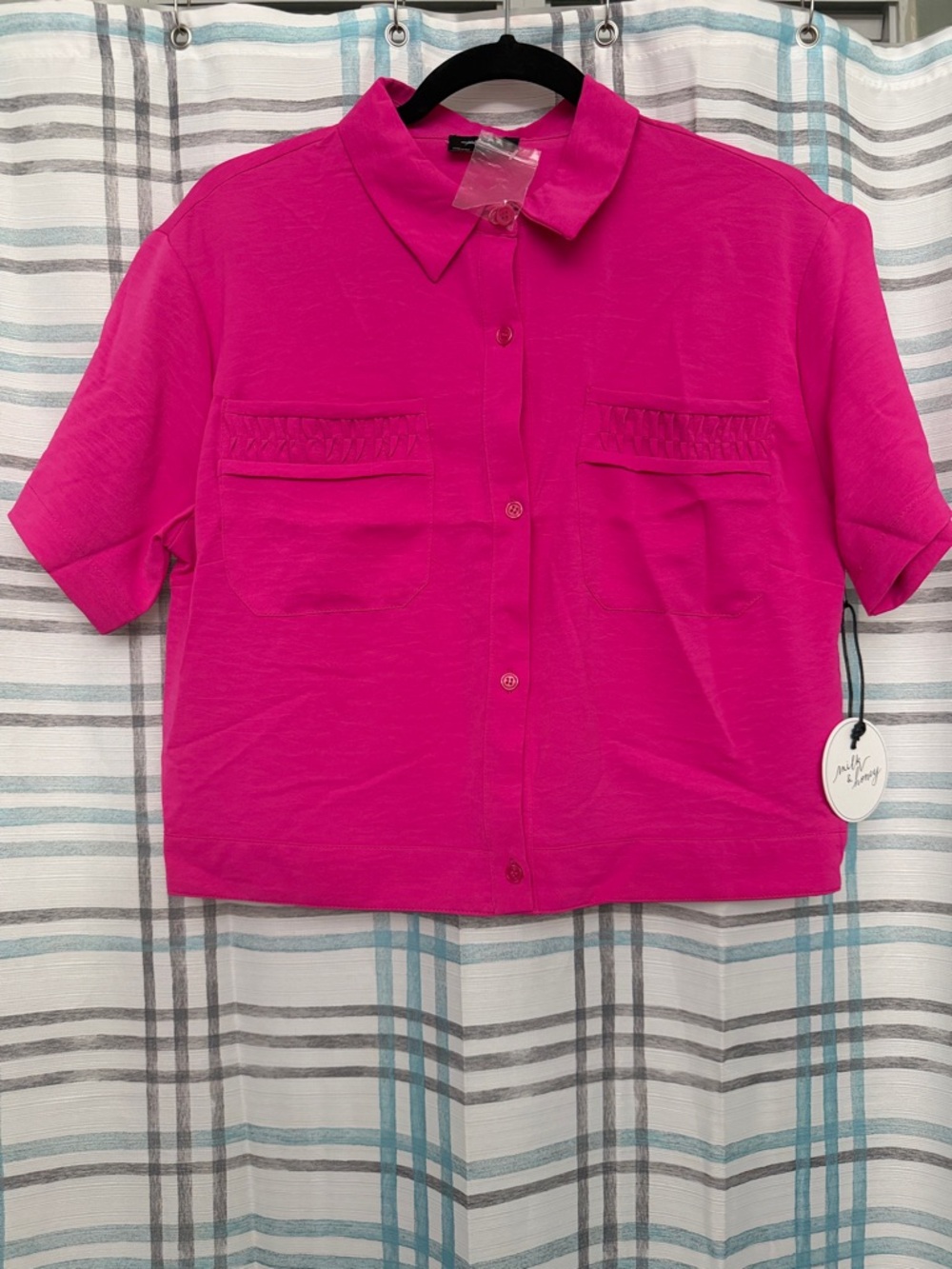 Women's Button-Down Short Sleeve Shirt - Hot Pink